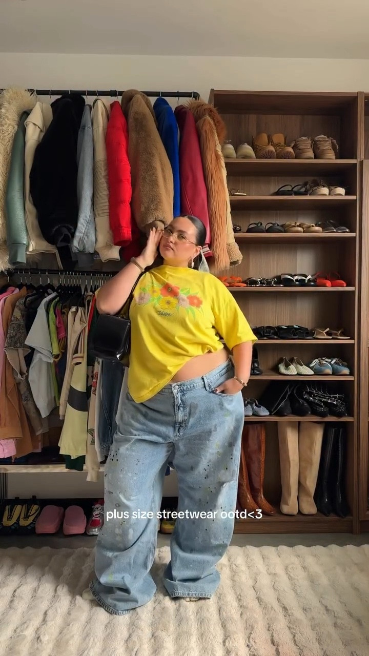 ootd(: 

#streetstyle #curvyoutfit #denim #jeans #streetwear

#LTKStyleTip #LTKMidsize #LTKPlusSize