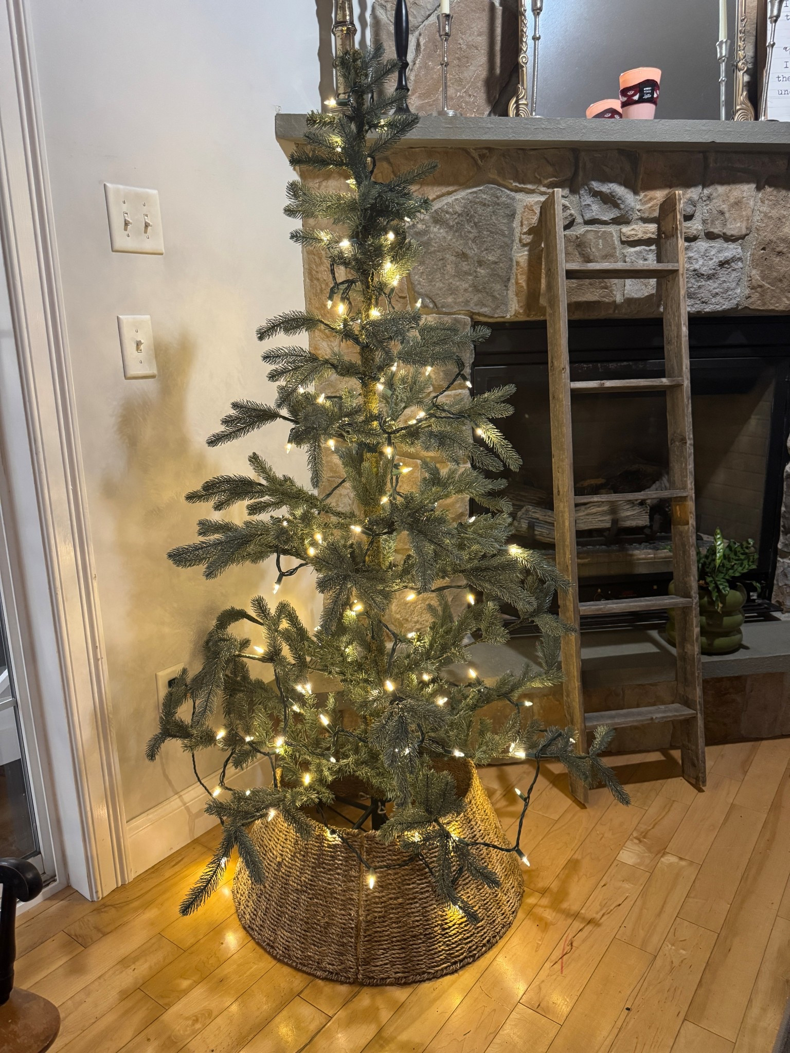 We have had this tree for 8 years and I finally found one almost exactly like it! This one is 2 feet taller than ours!! We love it so much!!