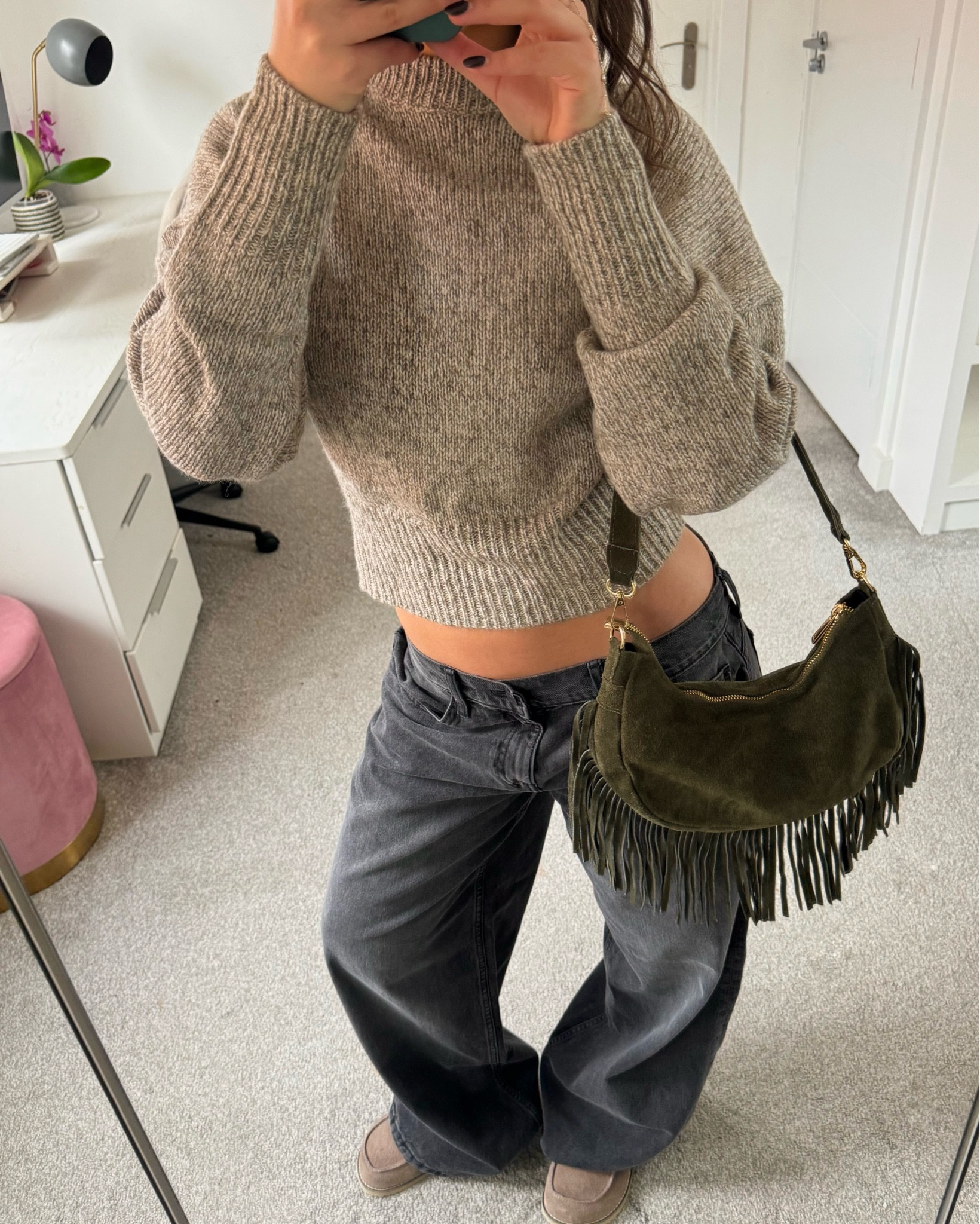 bershka haul🤎🫒

bershka, bershka haul, fashion inspo, outfit inspo, knitwear, jeans inspo, trench coat, suede jacket 

#LTKuk #LTKspring #LTKeurope