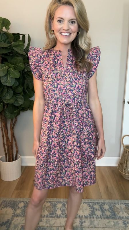 Look what’s back in stock! The cutest floral dress under $20! I’m wearing the size XS 

#LTKfindsunder50 #LTKshoecrush #LTKstyletip