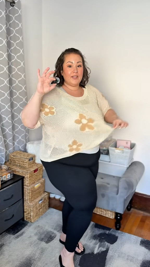 Viral crochet top on a plus size. I’m wearing the XXL 😍

#plussizefriendly #crochettop
Crochet top 

#LTKPlusSize