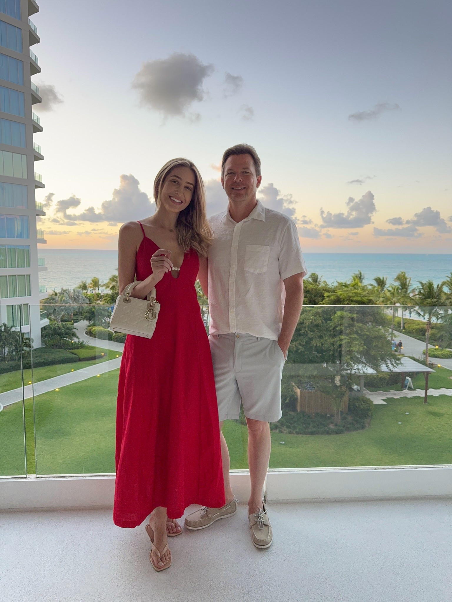 Gorgeous dress that is perfect for summer and date night! Fits true to size and I’m wearing size small 

#LTKU #LTKStyleTip #LTKTravel