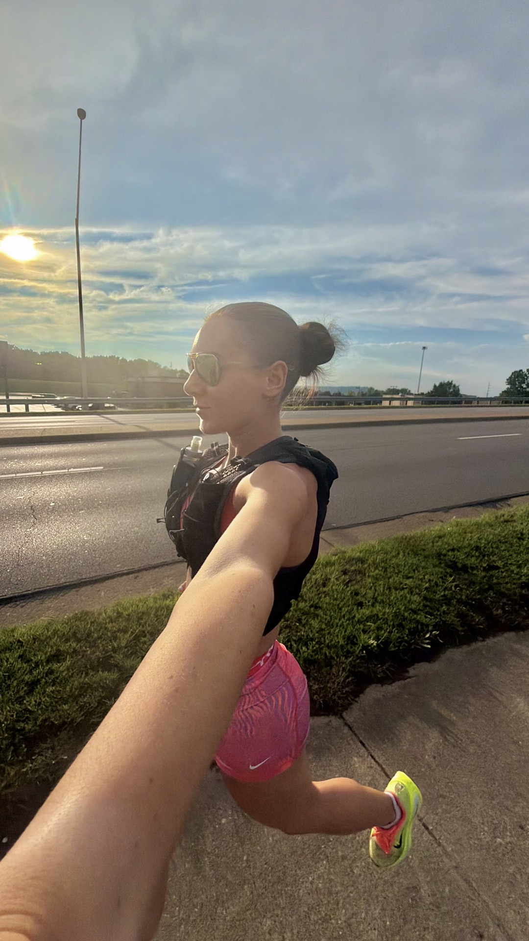 Nike pros are so nostalgic for me but been loving them in this heat/humidity lately!! 
Also first time testing the vest and I think she’s a winner! 

Size XS in everything <3

#LTKActive #LTKootd #LTKfitnessgoals