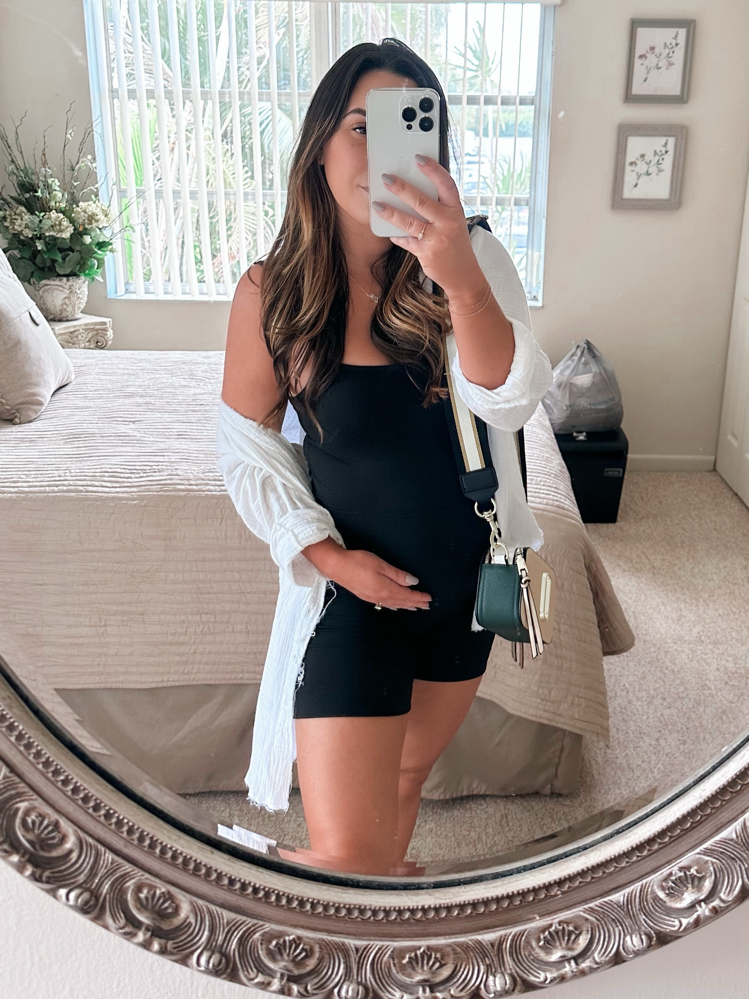 Easy bump style 🤰🏻✨
Wearing a size small - fits TTS


#LTKstyletip #LTKunder50 #LTKbump