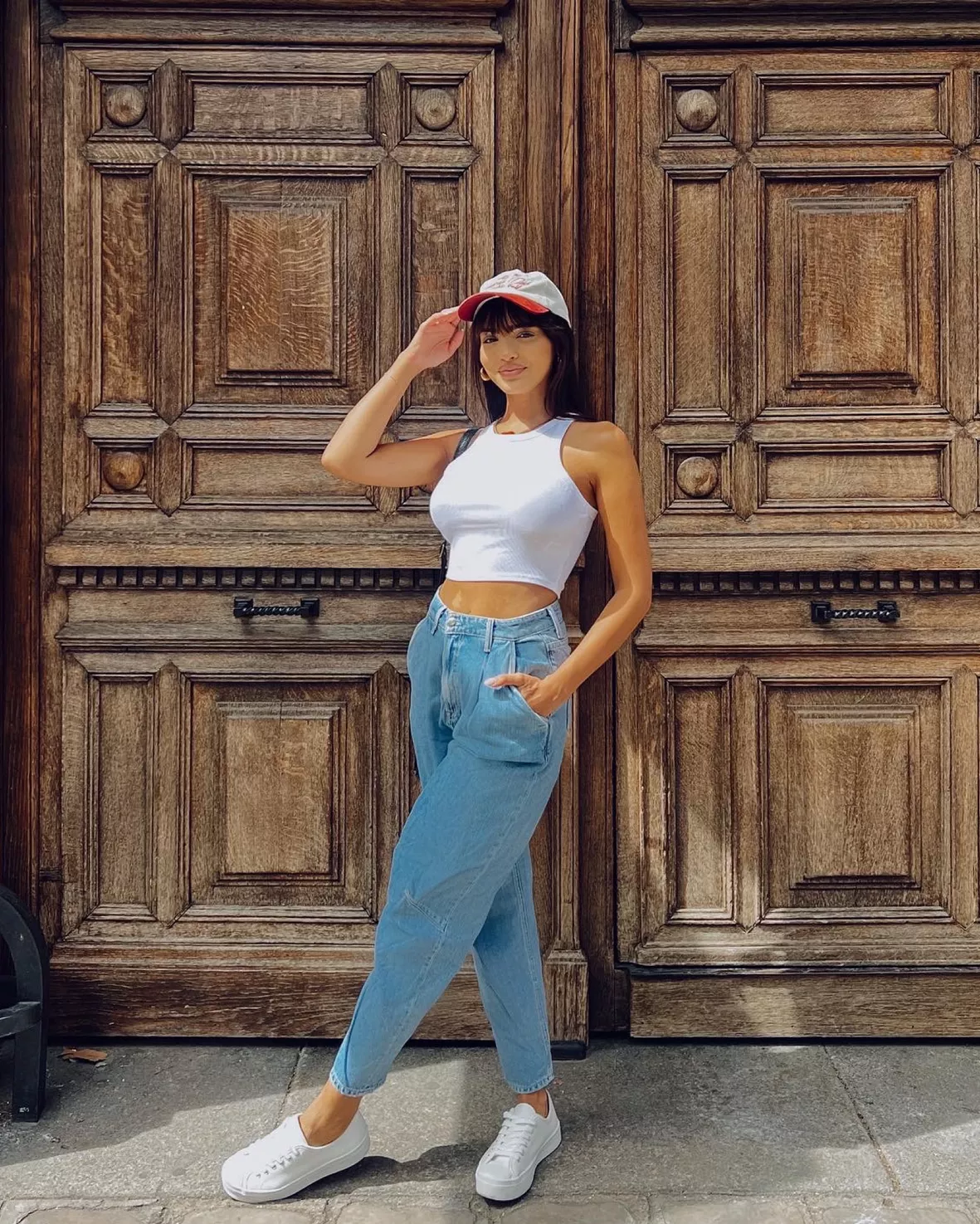 Outfit inspo for a city break  Tube top and jeans, Tube top