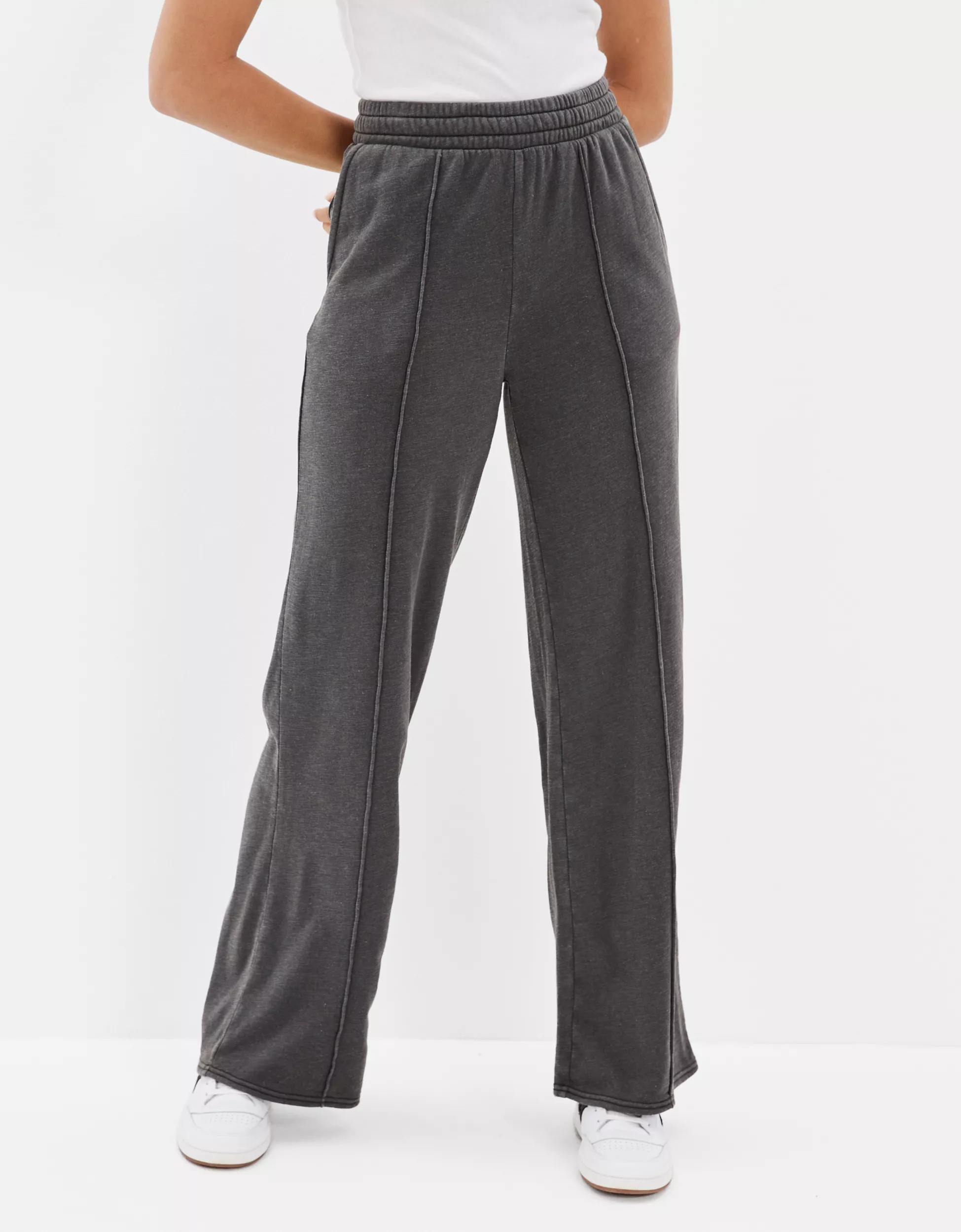 AE Fleece Super High-Waisted Baggy Wide-Leg Pant | American Eagle Outfitters (US & CA)