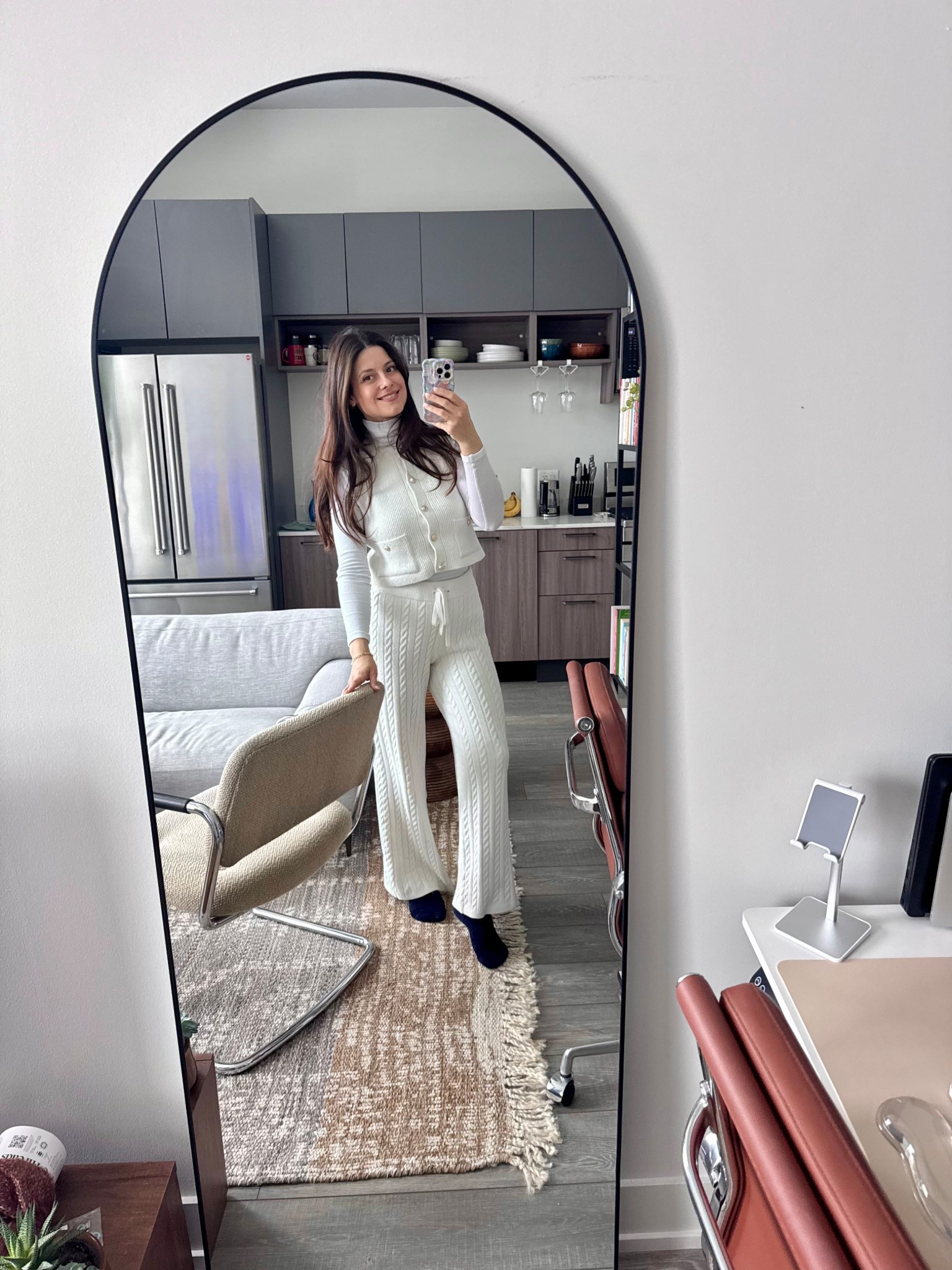 Minimal winter outfit, maximum comfort ❄️
Soft knits, perfect fit, and effortless layering for snowy days.
Every piece is linked 
you’ll wear these all season 🤍

#LTKootd
#LTKdayinmylife #LTKwinter 	#LTKselfcare


#LTKValentine #LTKgrwm #LTKdayinmylife