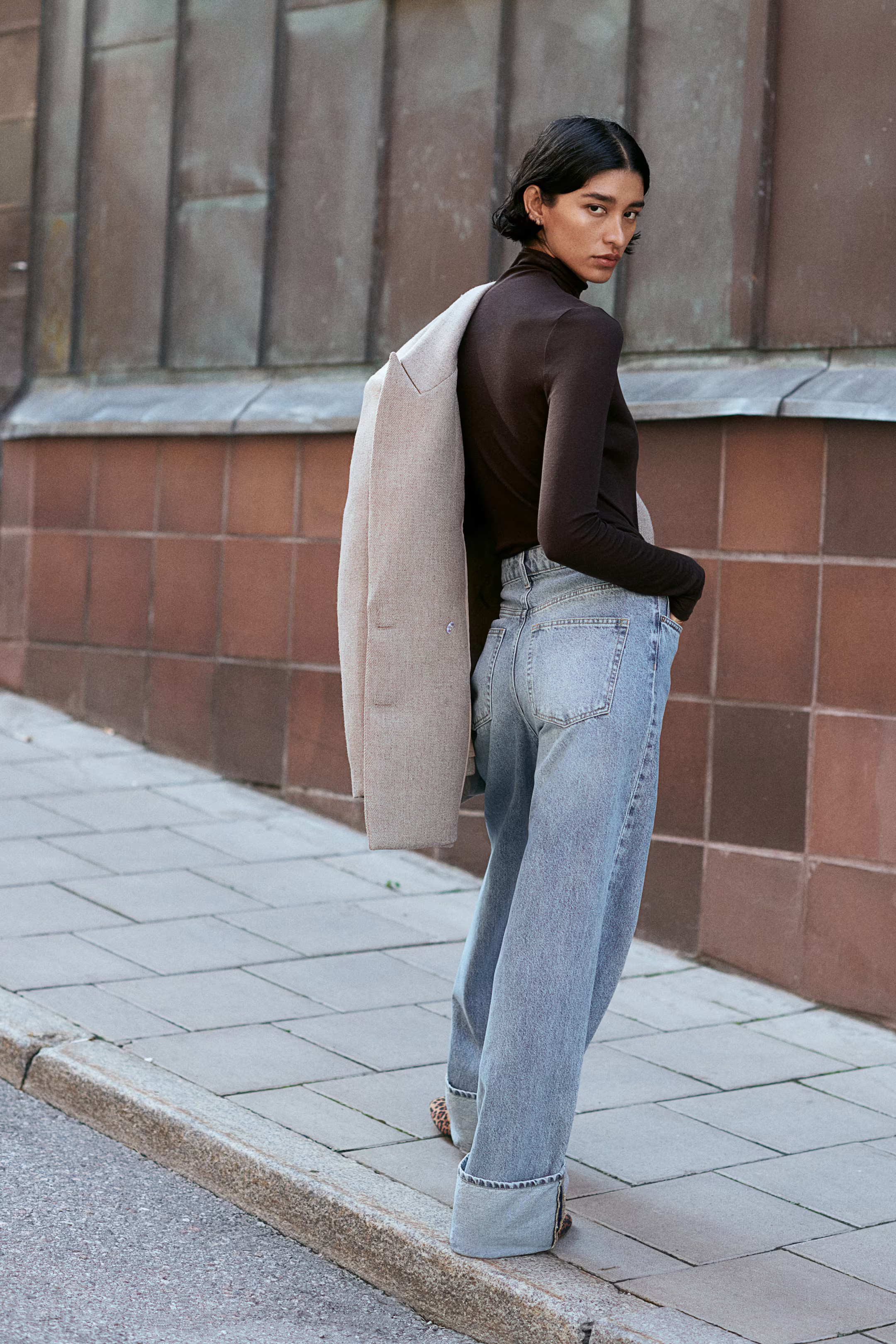 Straight turn-up jeans | H&M (UK, MY, IN, SG, PH, TW, HK)