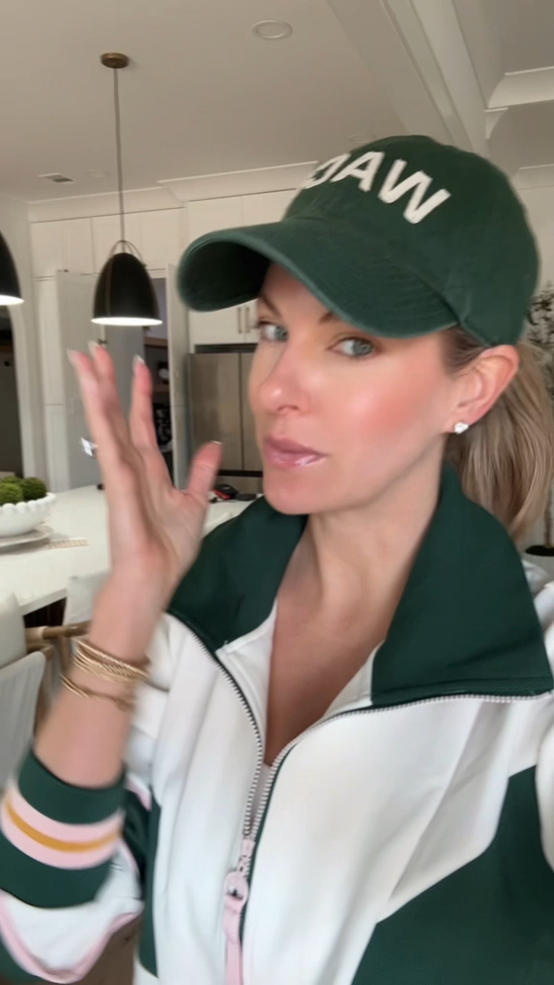 POV: I’m not golfing… but I am showing up looking like I belong at the country club ⛳️✨

Riding along while John plays golf = the perfect excuse to wear the cutest golf outfit and feel put together without doing the absolute most.

Today’s vibe:
• Chic, flattering golf set that moves with you
• Effortless athleisure energy (but make it elevated)
• My “bare minimum but polished” makeup routine — natural, glowy, fresh
• 10-minute face that still says she takes care of herself

This is that soft, natural glam that looks amazing in daylight, at the pool, on the patio, or riding in the golf cart with a coffee in hand. You do not need a full beat to look expensive and confident.

Everything is linked in my LTK — outfit details + the exact makeup I use for this everyday natural glow. 🤍

Because even if we’re just riding along… we’re riding along in style. 💁🏼‍♀️✨

Shop it all here ⬇️

#LTKootd #LTKActive #LTKdayinmylife