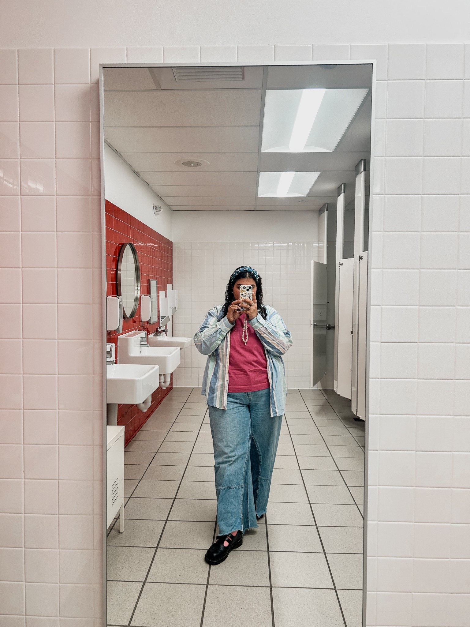 Spring outfits + plus size denim you’ll actually want to live in 🌷
Easy jeans, a fun thrifted top, and statement shoes. Tap to shop the full look on my LTK. 

comfy outfits, comfy style, everyday style, everyday outfit, thrifted fit, thrift finds,  etsy finds, custom cellphone case, memor dupe, coastal cowgirl, iPhone case, memor inspired case, coastal grandma, beach aesthetic, minimal aesthetic, neutral style


#LTKootd #LTKPlusSize #LTKspring