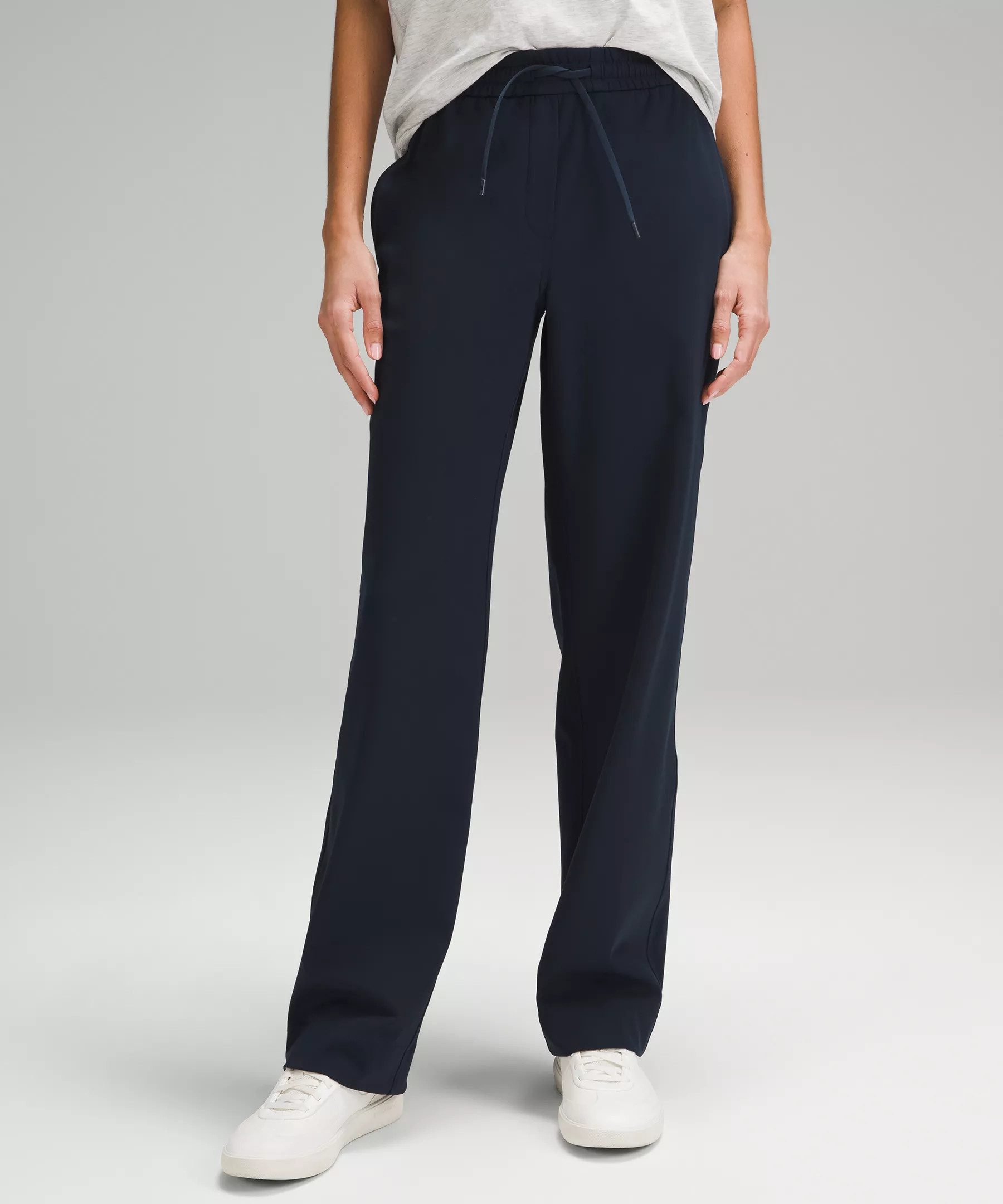Straight-Leg Mid-Rise Pant Luxtreme | Lululemon (US)
