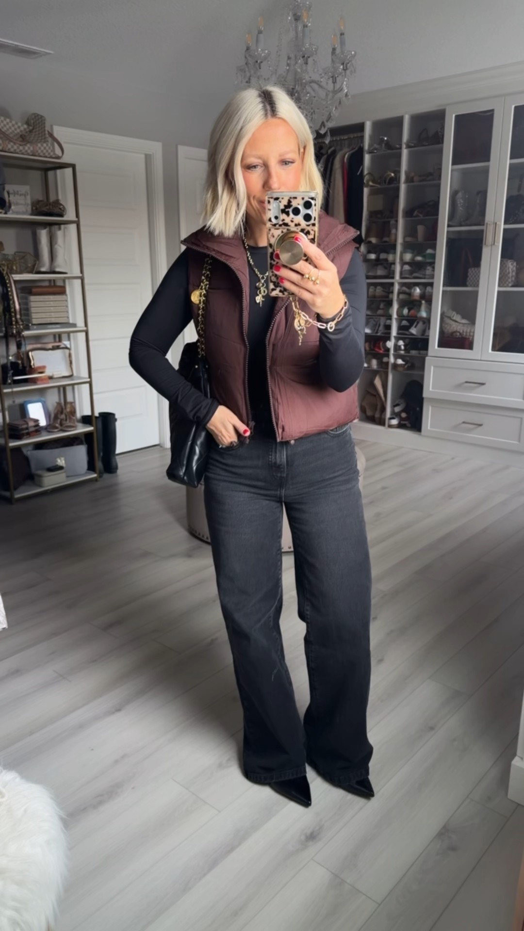 Comfy OOTD for a busy Saturday!!! I LOVE this vest and seamless top so much I literally need every color to wear on repeat!!!
⬇️⬇️⬇️
Top and vest medium
Jeans run very big! I sized down to a 2 and they are still roomy!
Boots sized up 1/2 size 

#LTKSaleAlert #LTKootd #LTKFindsUnder50