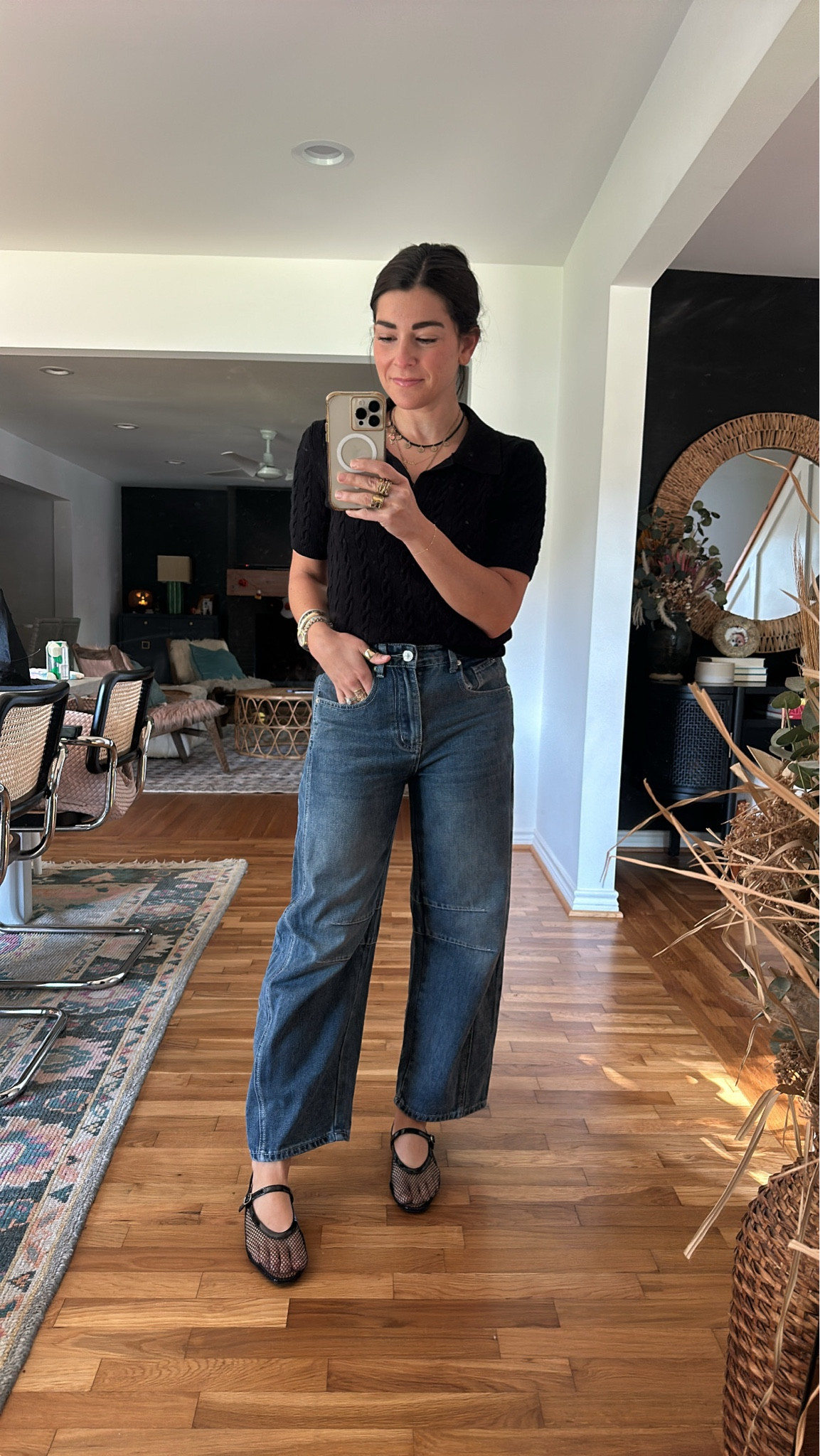 I, legit, never thought I’d be a barrel jeans lady and here I am 🐎


#LTKSaleAlert #LTKFindsUnder50 #LTKStyleTip