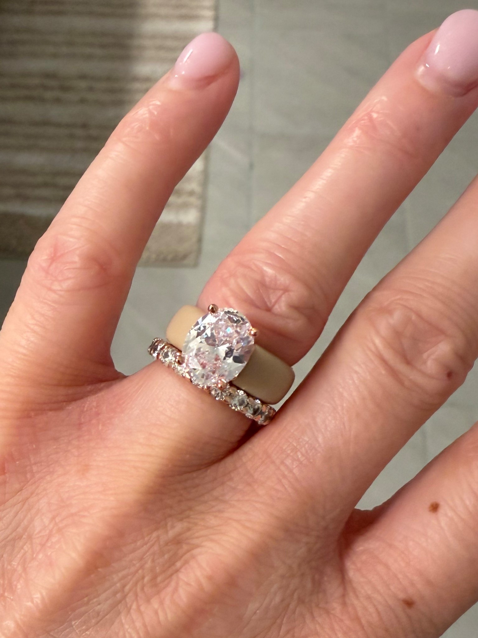 The CUTEST silicone ring wedding ring! Tons of colors, stone shapes etc. perfect for wearing while working out, traveling, or even just around the house!! 

#LTKfitnessgoals #LTKTravel #LTKActive