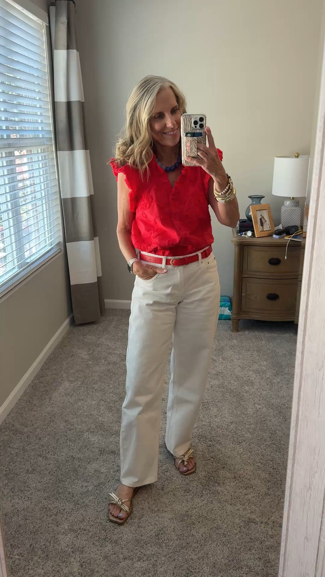 Use code COAST15 on Avara. I’m wearing XS top and 26 jeans. These jeans are a barrel leg, and the perfect mid-rise. LOVE that.

#LTKootd #LTKOver40 #LTKgrwm