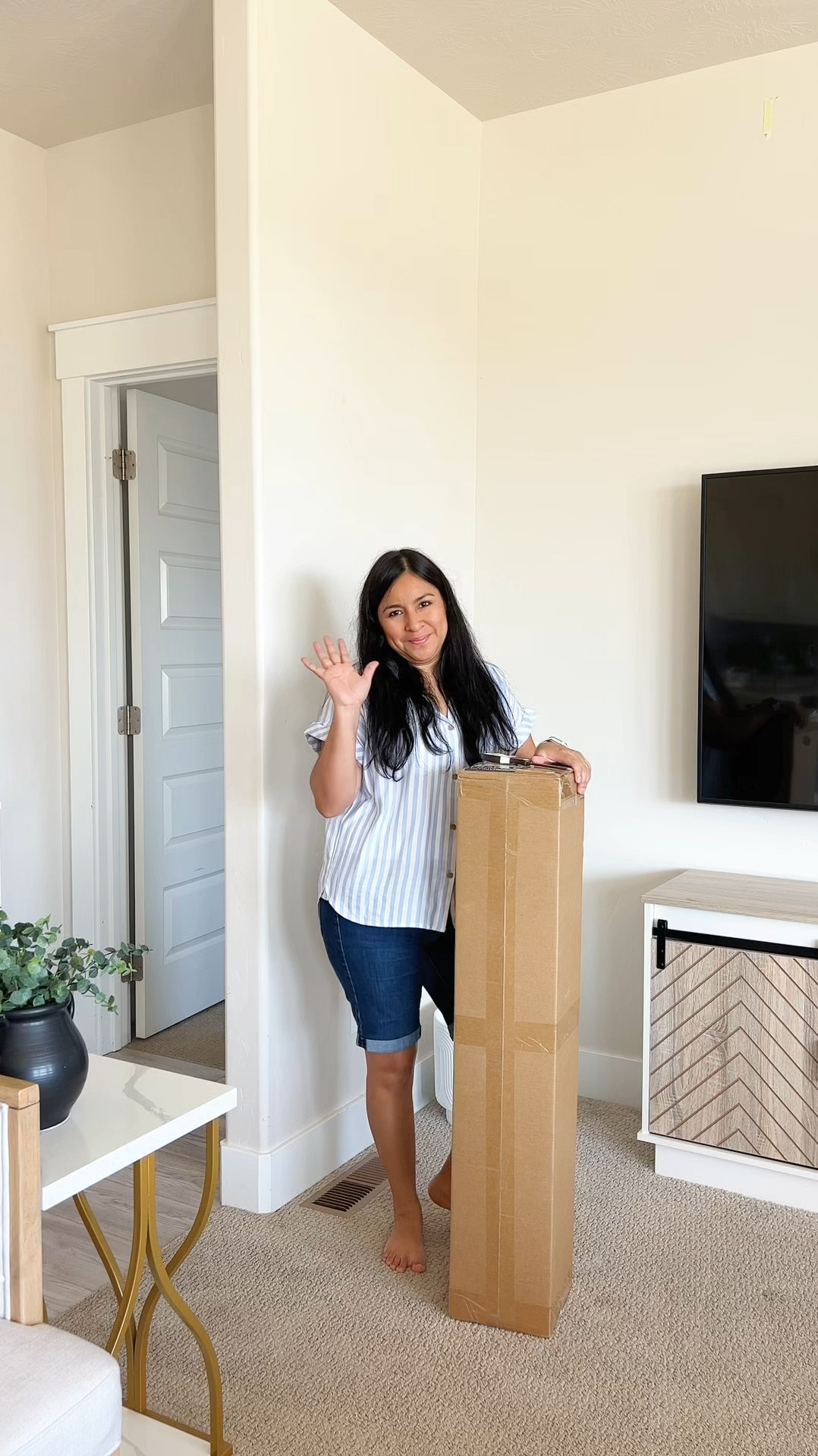 Faux Olive Tree 

#LTKU #LTKSaleAlert #LTKHome