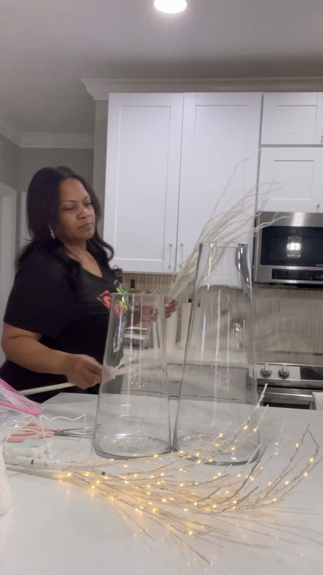 Hey, love bugs! I absolutely love putting together Christmas centerpieces. I am trying to push myself to do things that I haven’t done in years past. So I decided to go big this year with this centerpiece.

Comment ‘Shop’ if you’d like me to send you links for the items I used.

#kitchenisland #christmaskitchen #christmasdecor #christmasdecorating #centerpieces #christmascenterpiece #goldchristmas #difusser #twinklelights #nutcrackers #goldchristmas #silverchristmas #holidaydecorating 

#LTKHome #LTKHoliday #LTKSeasonal