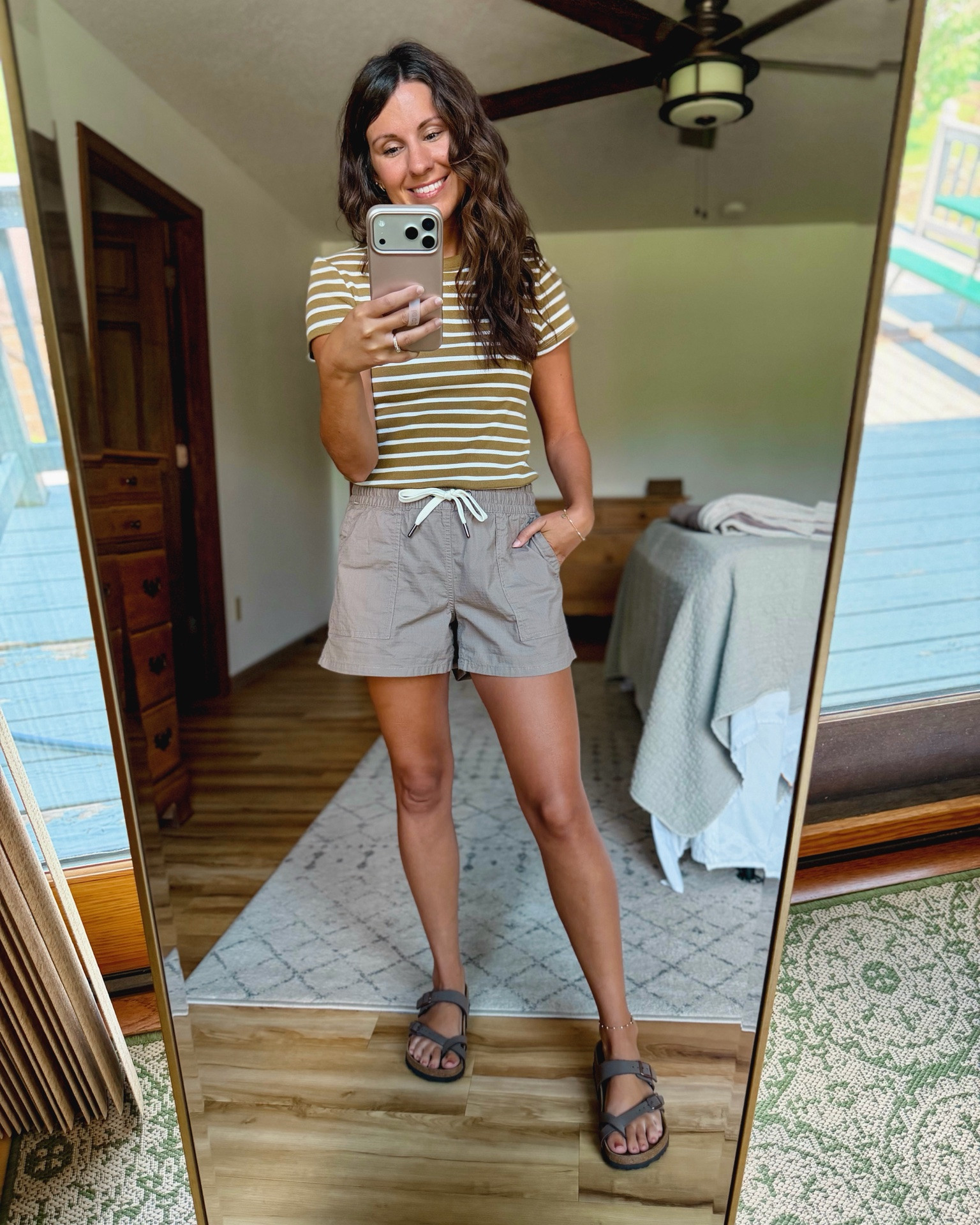 Easy mom outfit, summer mom style, mom style for summer, shorts outfit

small in my tee shirt, xs in my shorts and 36 in my sandals.

#LTKPetite #LTKgrwm #LTKootd