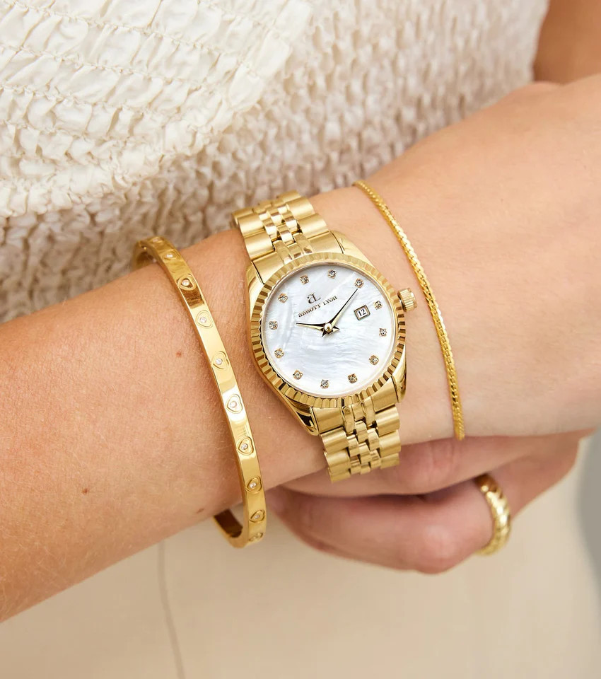 Mini Gold Pearl Link Belgravia 30 Watch | Abbott Lyon