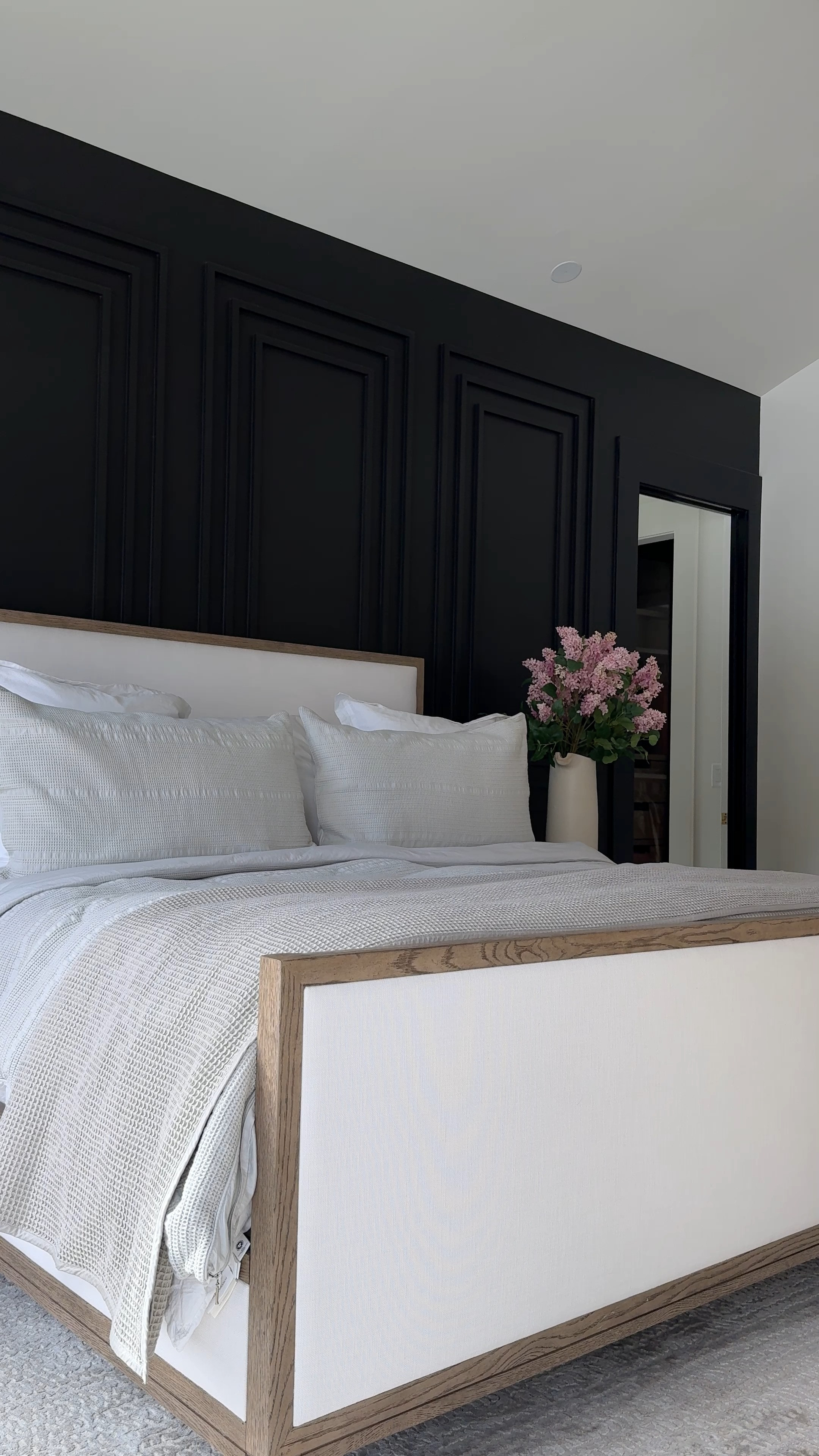 Bedding refresh for Spring. Boll & Branch is my all time favorite. It feels so luxurious. 

 #LTKWatchNow #LTKHome #LTKStyleTip