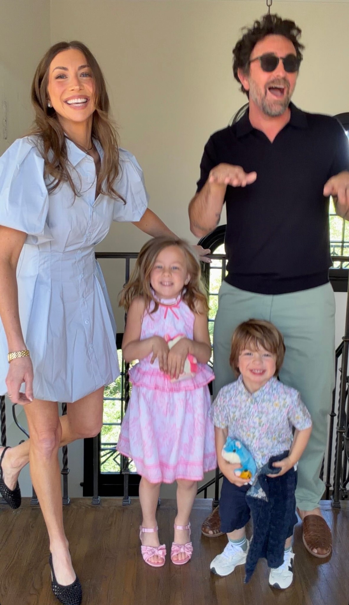 Stassi Schroeder's balloon sleeve dress ￼