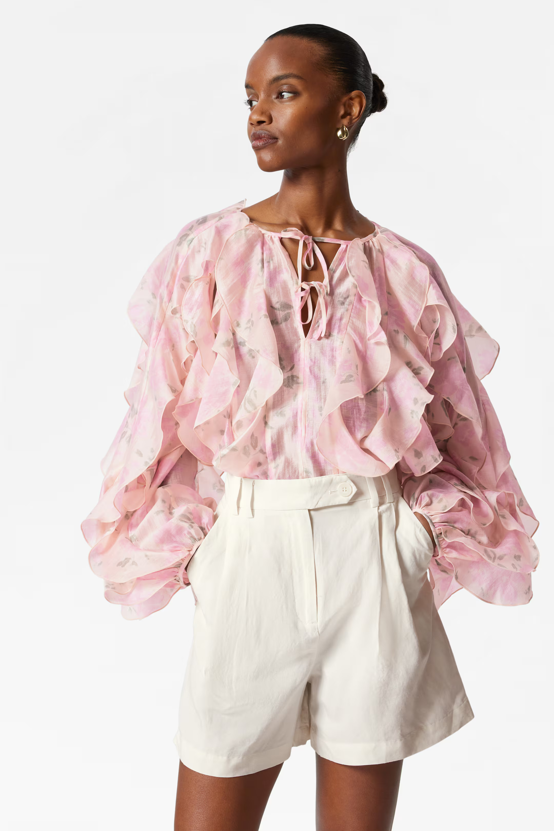 Tailored Shorts | H&M (UK, MY, IN, SG, PH, TW, HK)