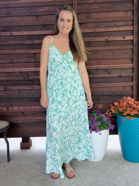 #walmartpartner 
My fave place to find dresses? That’s easy… on the @Walmart app! Amazing selection, affordable prices, and I get free ship with my Walmart plus membership! I’ll be wearing this dress, these sandals, and the earrings on repeat this summer! @walmart @walmartfashion #walmartfashion 