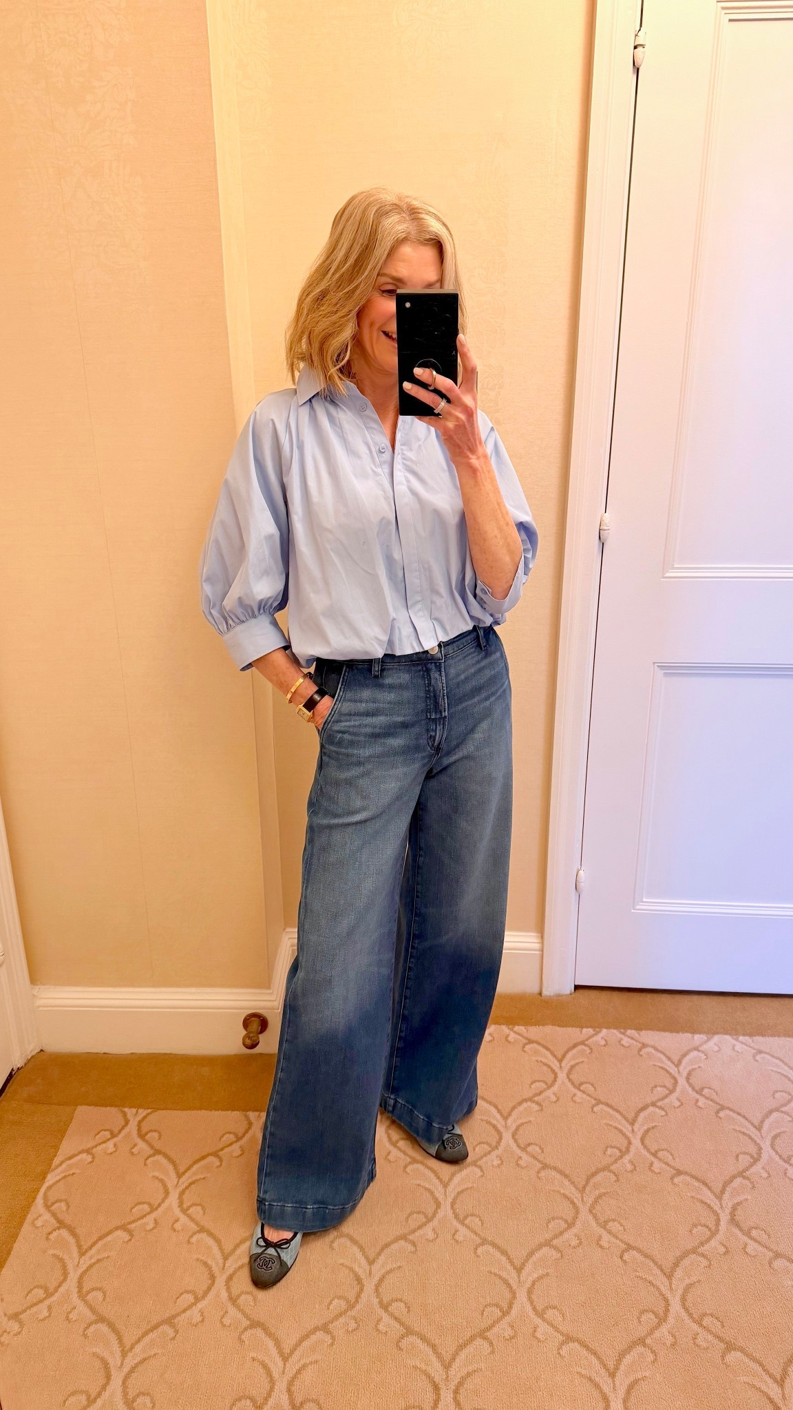 Best selling top for spring! Size S. Jeans size 27  

#LTKSeasonal #LTKOver40 #LTKootd