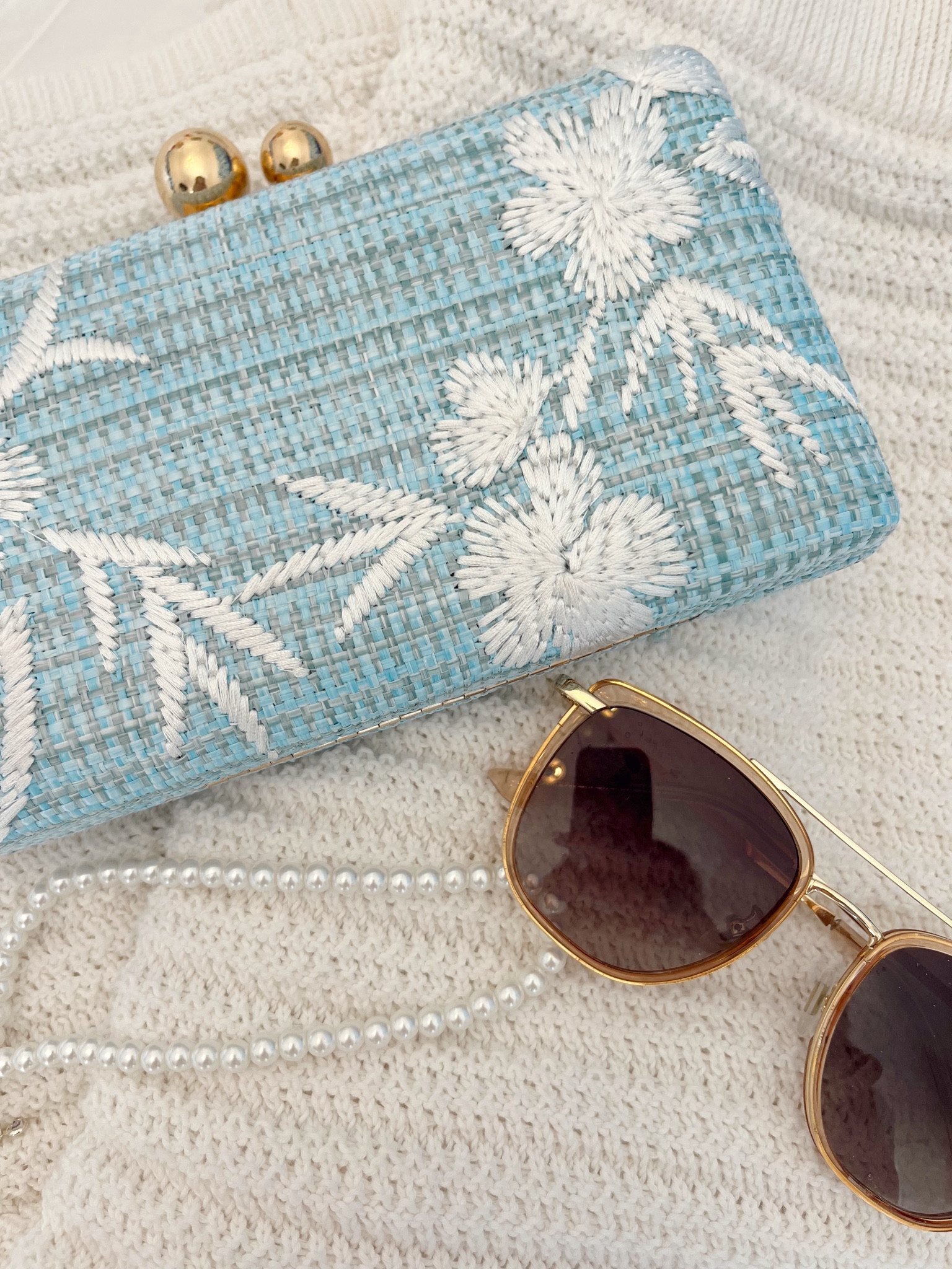 Accessory details 🤍

Accessories, accessory, girly accessories, girly purse, girly ootd, ootd, what I wore, style inspo, Pinterest inspo, bracelets, gold bracelets, summer ootd, summer outfit, purse, Styles by Emma Linn, Emma Linn, style inspo, jewelry inspo, sunglasses, Italy inspo, spread, layout


#LTKFindsUnder50 #LTKTravel #LTKStyleTip