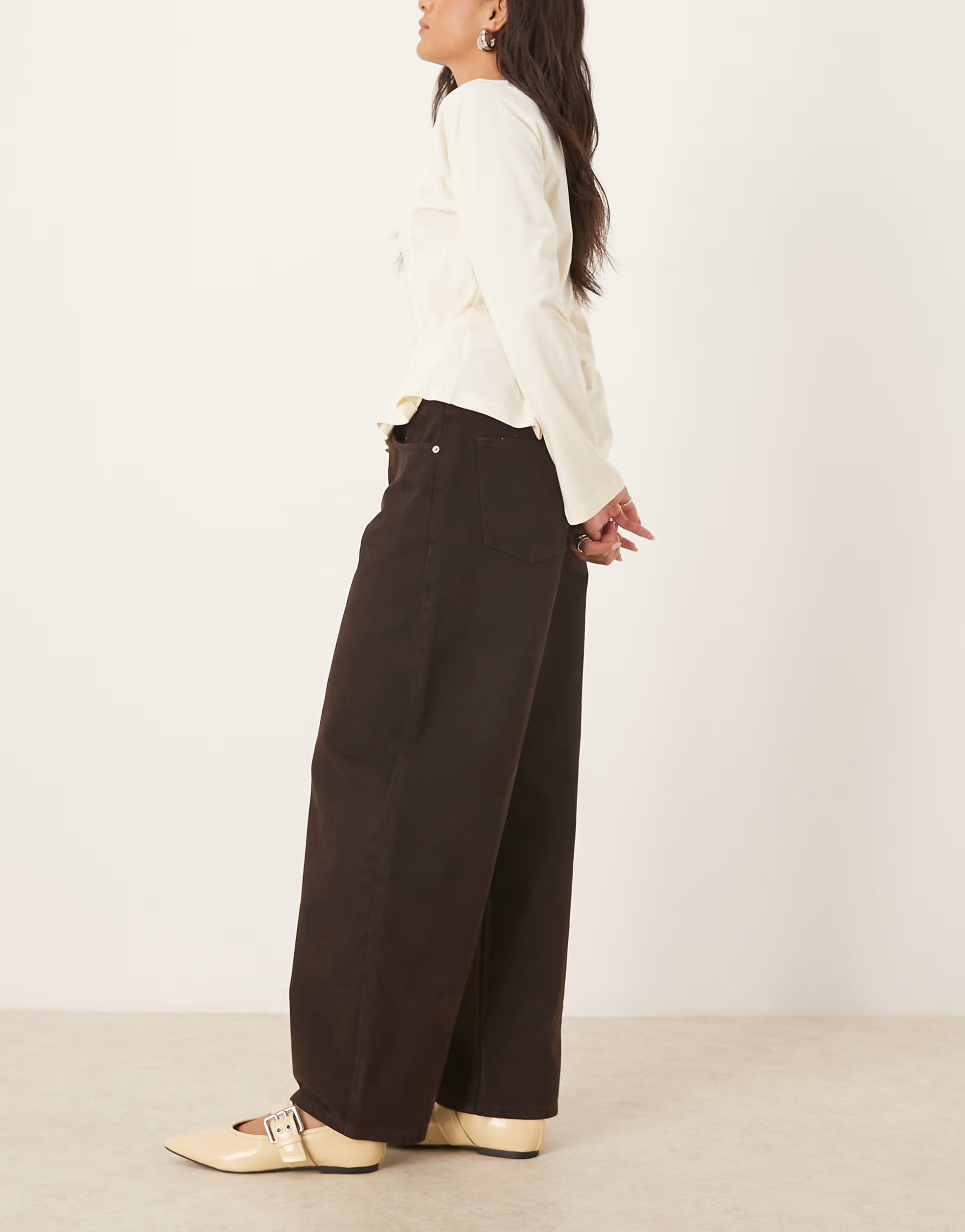 ASOS DESIGN high waisted barrel leg jeans in chocolate | ASOS | ASOS (Global)