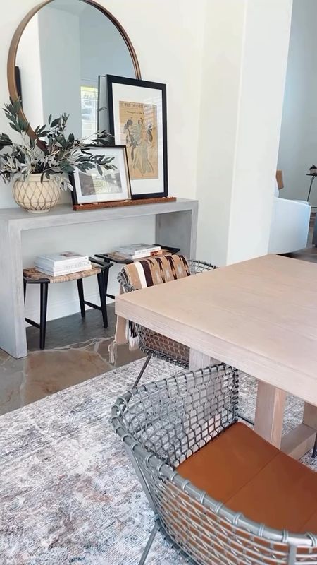 Weekend vibes! Glad the sun is coming in and our dining room is filled with natural light! ✨

#diningtable #consoletable 

#LTKhome