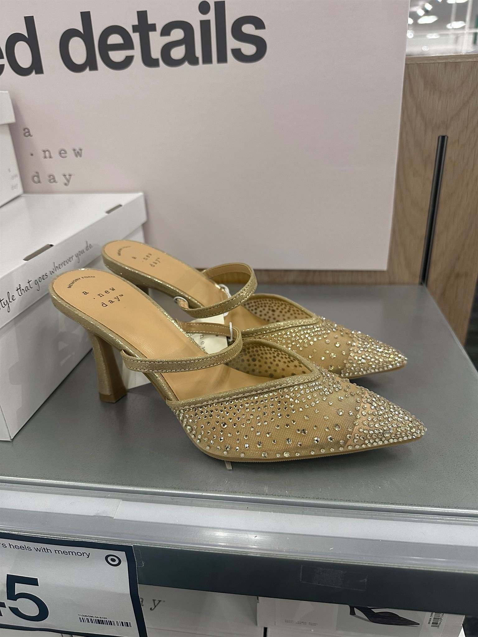 christmas outfit women - Target Shoe Finds That SLAY Every Party

#LTKFindsUnder50 #LTKootd #LTKGiftGuide