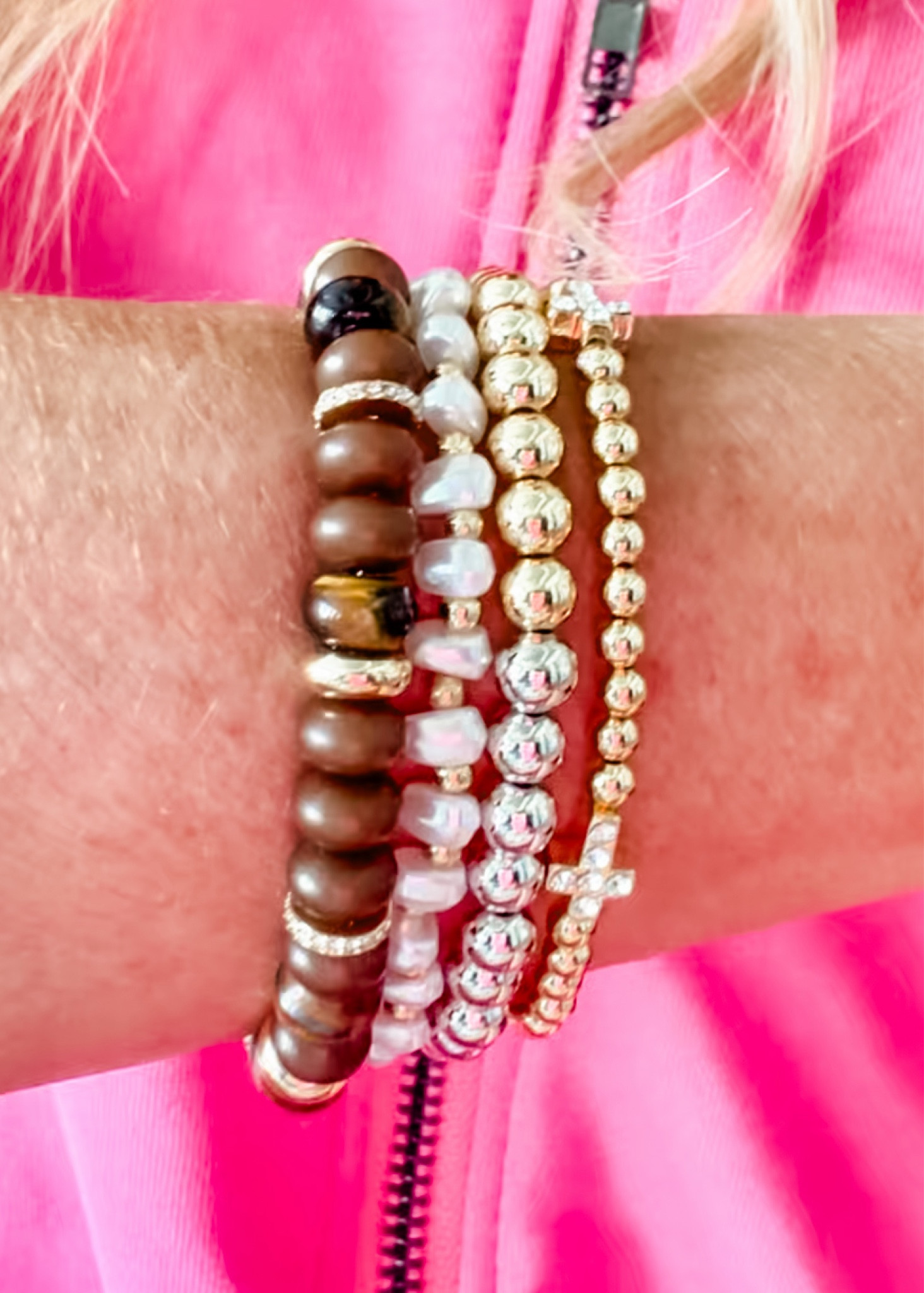 My favorite stacking bracelets!

Jewelry | bracelets | bracelet stacks | gift idea for her | Mother’s Day gift idea | sale | discount | summer | 



#LTKootd #LTKmomlife #LTKSaleAlert