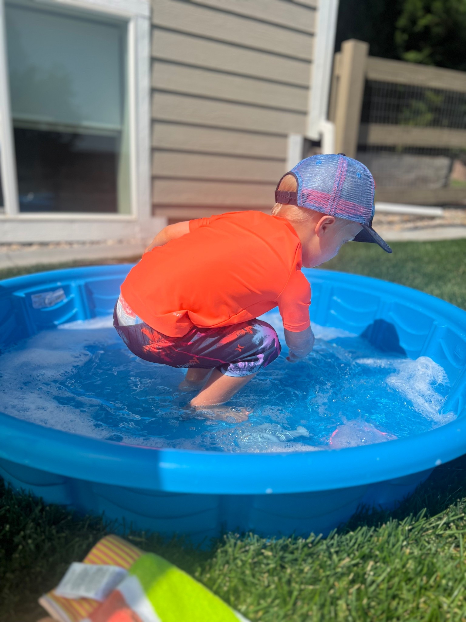 A $7 no frills, no blow up kiddie pool! I love that it’s not a blow up pool and there’s so many different activities you can use with this pool! 

Summer toys, plastic pool, kiddie pool, toddler toys, kids toys, outdoor toys 

#LTKKids #LTKFindsUnder50 #LTKBaby