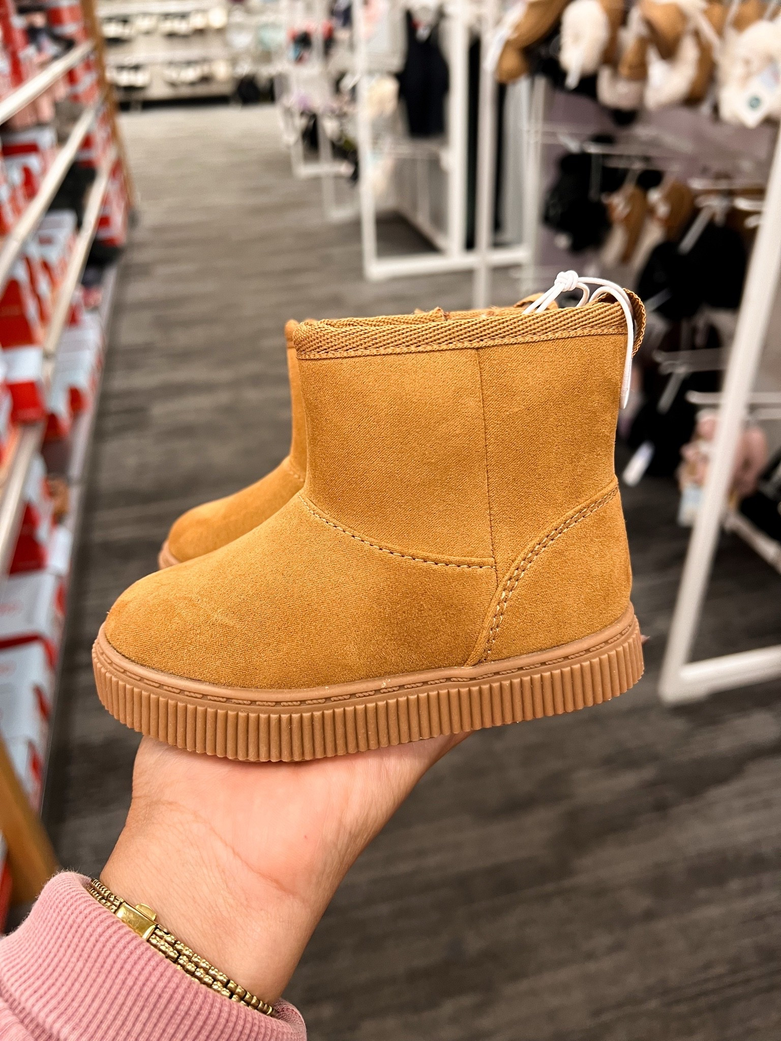 New toddler boots

Target finds, Target style, Target fashion, kids fashion, kids styles @Target

#LTKootd #LTKKids #LTKmomlife
