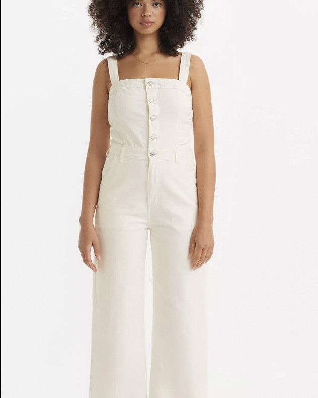 Levi sale ends today!

#LTKSaleAlert #LTKParties #LTKStyleTip