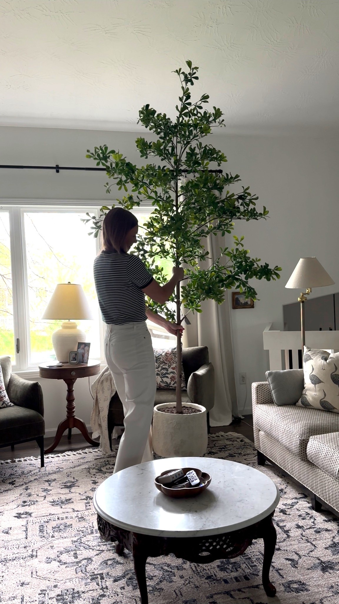 This 8 foot tall showstopper is so realistic looking. Plus you can’t beat that price. 👀

#LTKHome #LTKmomlife