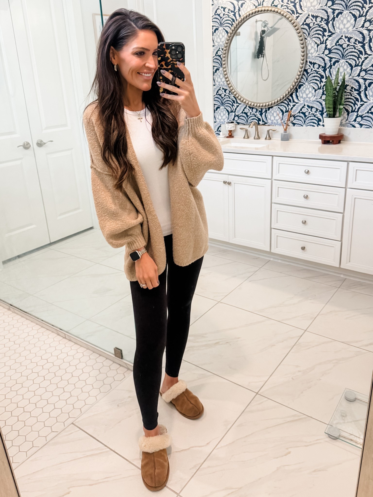 Cardigan: Small
Top: X-Small
Bottom: X-Small



#LTKFindsUnder50 #LTKMidsize #LTKFindsUnder100