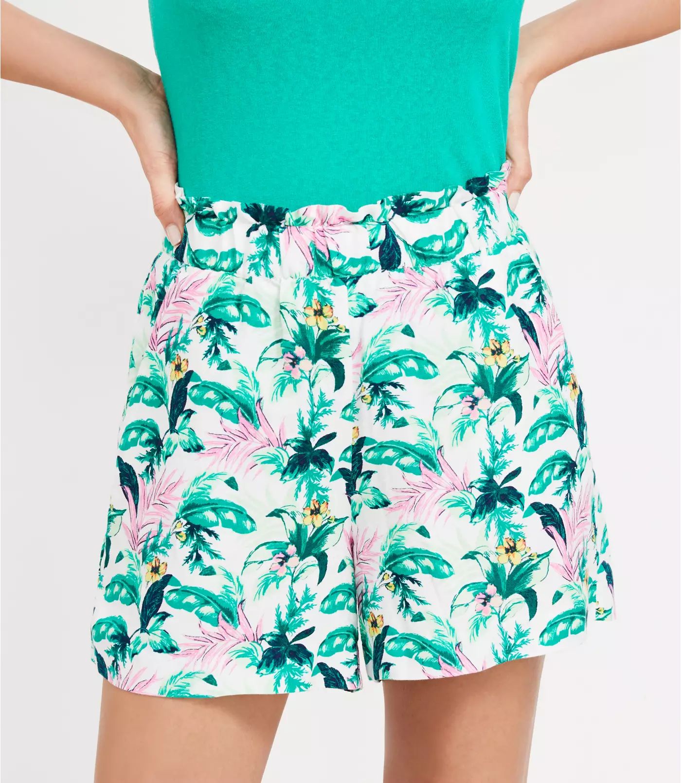 Fluid Pull On Shorts in Botanical | LOFT