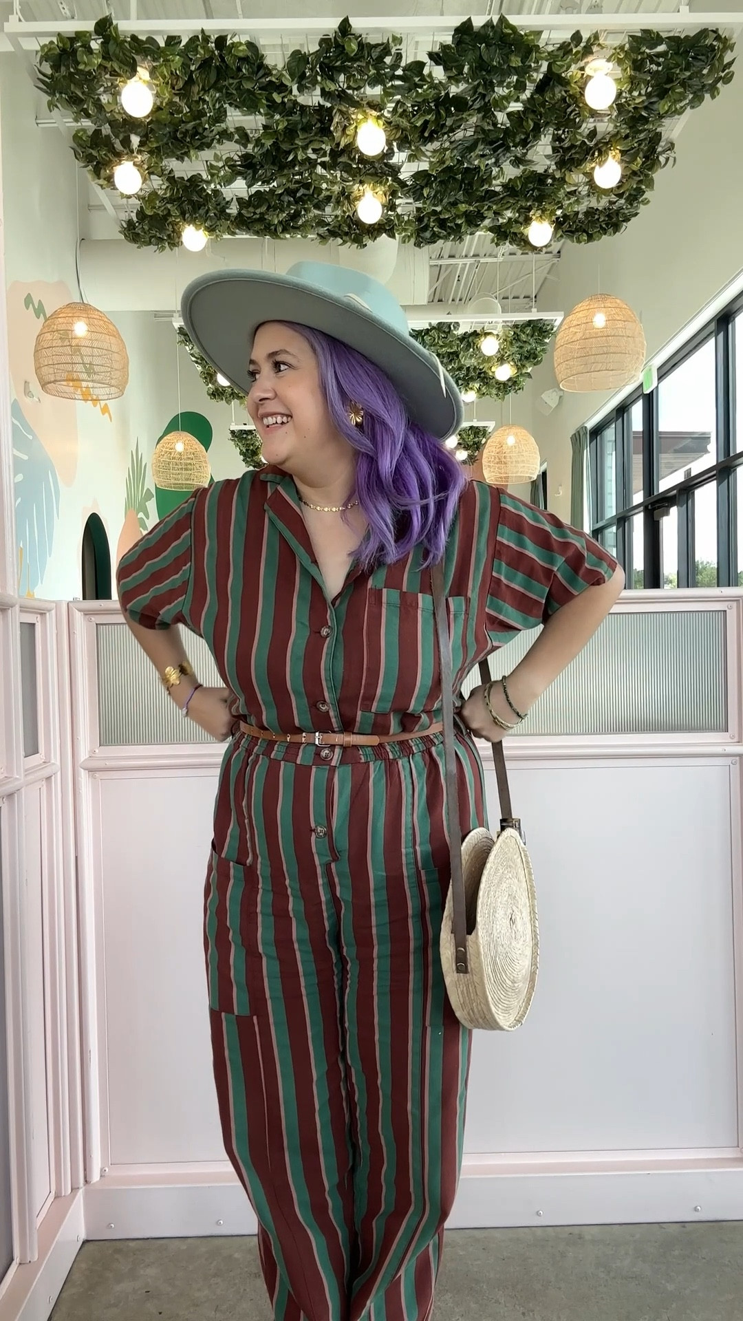 On the go, I love me a jumpsuit to throw on, but why should it be boring? 

Pistola is usually my go-to but loving this one from Thinking MU. ✨

 

#LTKFindsUnder100 #LTKMidsize #LTKStyleTip