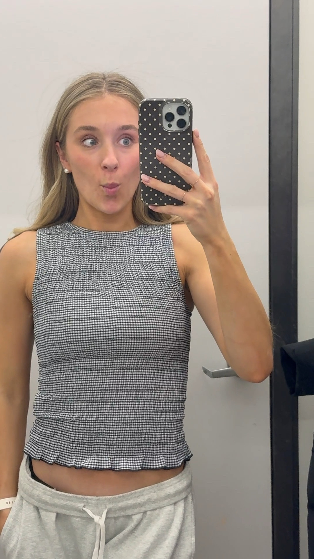 Wearing an xs in this video! 