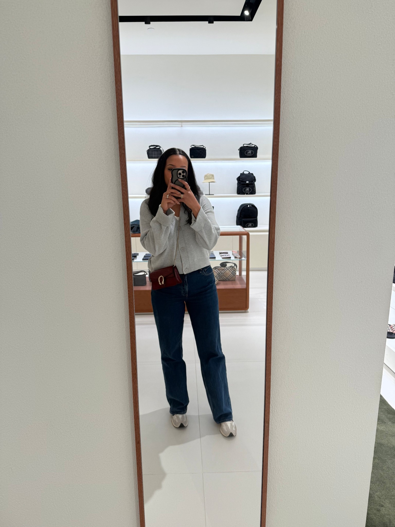 Living in cardigans this winter

#Fashionfinds #fashiontrends #momstyle #affordablefashion #ootd #momfashion #momaesthetic, #hm #fallstyle #cardigans #sweaters

#LTKootd #LTKMidsize #LTKSeasonal