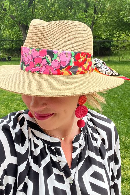 Perfect summer hat  (it’s adjustable) and 4 pack of the cutest scarves to rotate or tie on a bag!

#LTKover40 #LTKstyletip #LTKfindsunder50