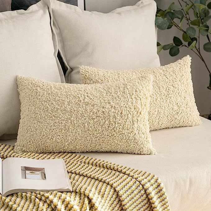 MIULEE Pack of 2 Decorative New Luxury Series Style Cream White Faux Fur Throw Pillow Covers Supe... | Amazon (US)