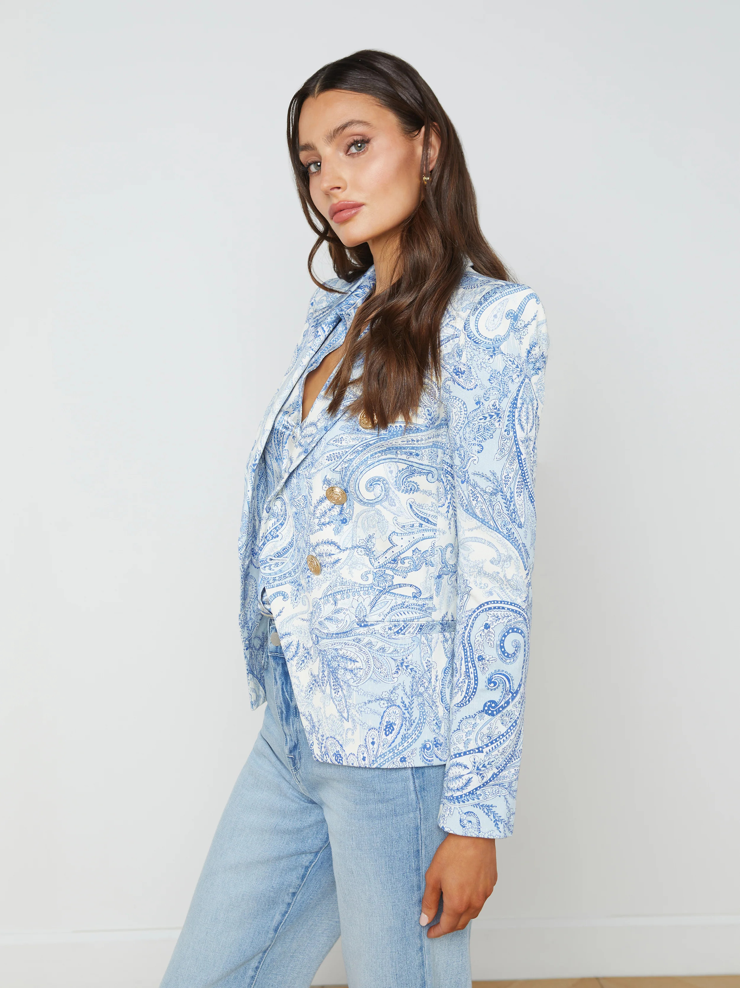 L'AGENCE - Marie Slim-Fit Cotton Blazer in Ivory/ Blue Paisley | L'Agence
