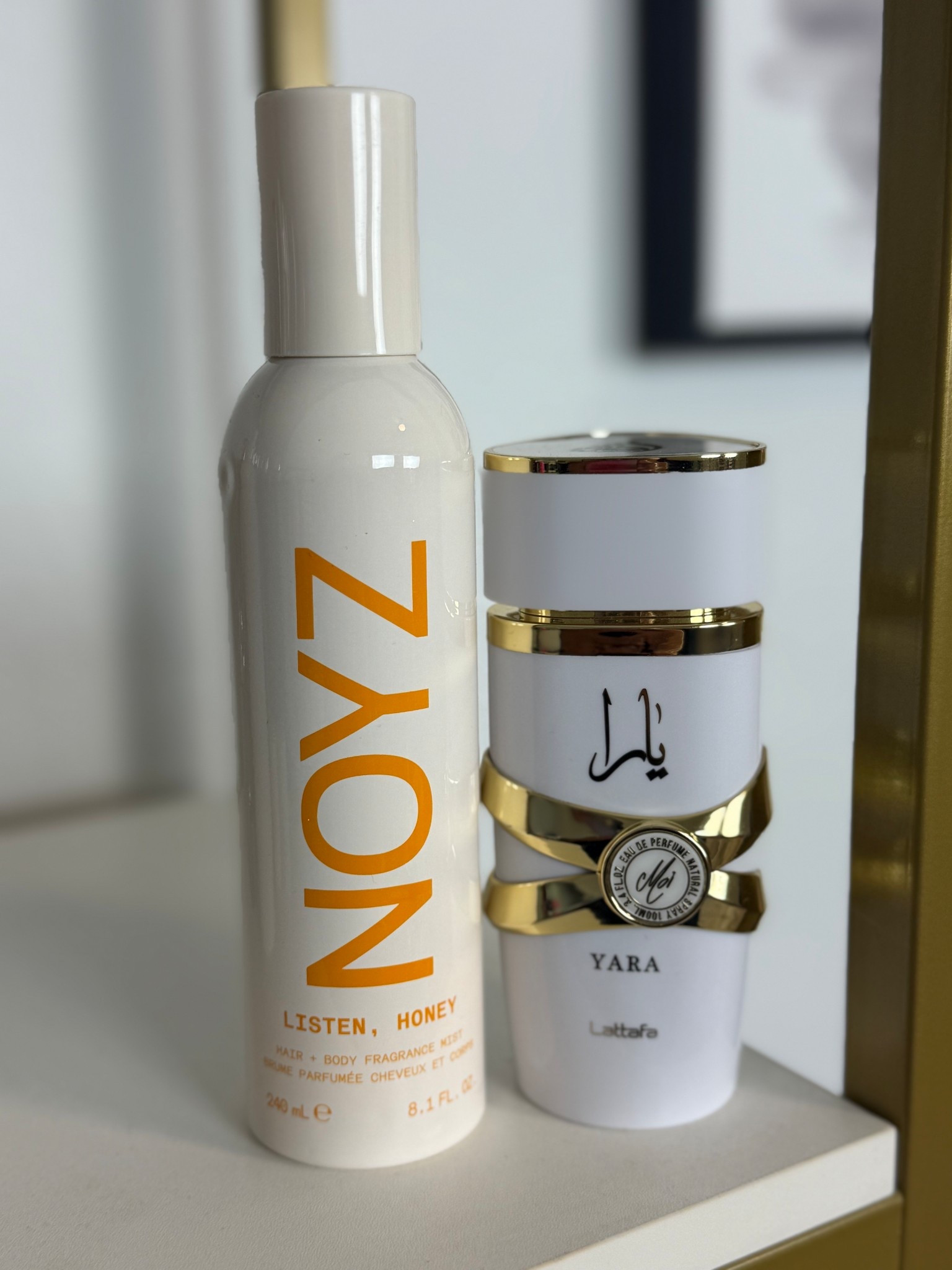 Vibe: Sweet floral with a cozy amber hug
Why: Yara’s creamy vanilla-floral base meets the warm amber and honey notes from NOYZ — super comforting yet feminine.
→ Great for transitional weather or cuddly vibes