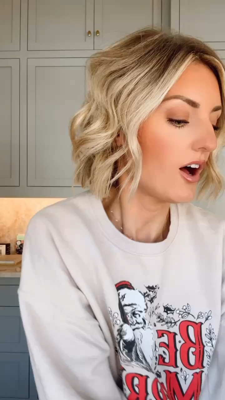 I immediately needed this when I saw it! This would a great hostess gift or a gift for yourself ;) 



Loverly grey, home decor, gift guide, home finds, vase 

#LTKSeasonal #LTKHome