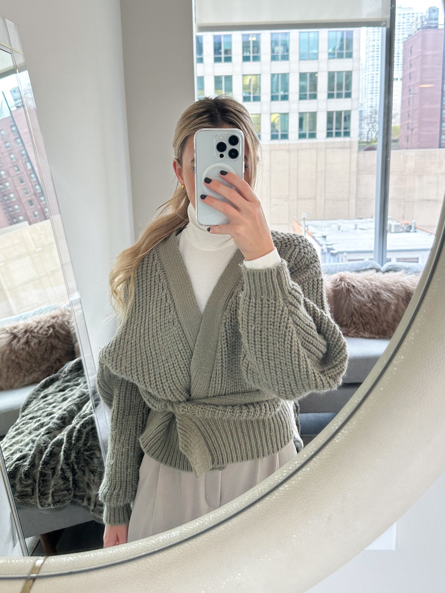 Casual Office outfit
Winter Office outfit
Layers for winter
Turtleneck 
Highwaisted trouser
Gold teardrop studs
Petite pants #LTKtravel #LTKworkwear

#LTKWorkwear #LTKSeasonal