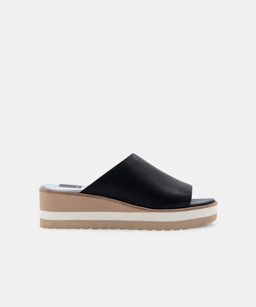 FRETA WEDGES IN BLACK LEATHER | DolceVita.com