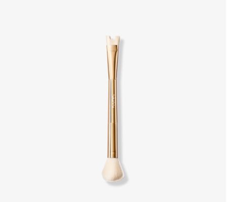 I have heard so many great things about this contour brush and it’s on sale for 50% off today only!